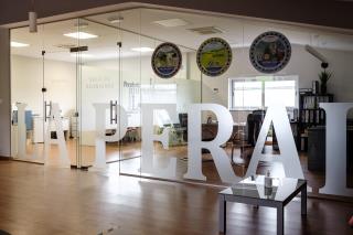 Oficinas Quesería la Peral